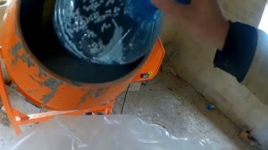 ТН земля -  теплый пол своими руками. Часть 5. Коварный полистеролбетон. Прожектор по быстрому.