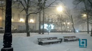 Затяжной снегопад в Москве