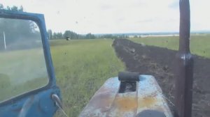 Пахота на МТЗ-80 с САМОДЕЛЬНЫМ ПЛУГОМ