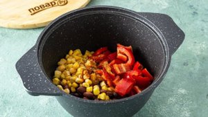 Мексиканский суп с фасолью и кукурузой