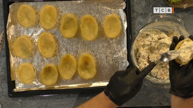 Запечённый картофель против отварного. Фаршированный картофель и картофельные зразы с грибами