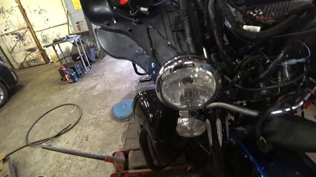 Разобрал свой Electra Glide и ОФИГЕЛ /Салон разбил мото клиента смотреть онлайн