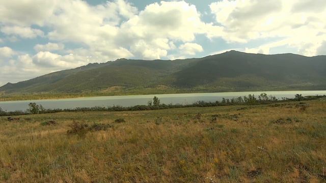 Озеро ,,малое чебачье,,,пикниковые зоны,подножье ,,Синюхи,, смотреть онлайн