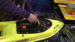 Закормочный кораблик. Выставка Active Expo Fest "Рыбалка.Охота.Туризм. 2019"