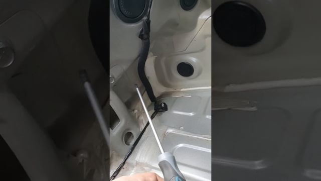 santa fe 3 вода в багажнике смотреть онлайн