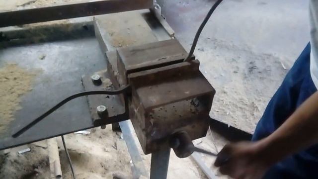 Сделай себе такие ТИСКИ в домашних условиях, своими руками смотреть онлайн