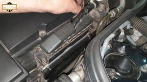 How to Replace the Engine Air Filter on Mercedes W211, W212, W204, W203 / M271 Engine Mercedes
