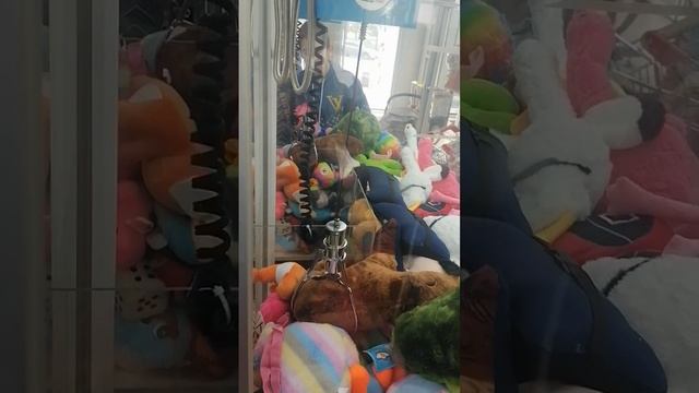 Капибара в автомате хватайка по 10 рублей! смотреть онлайн