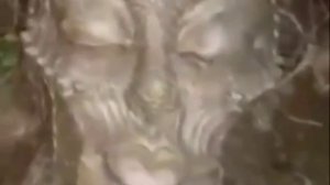 Раскопали статую рептилоидов