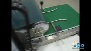 Укупорка пластмассовой крышки