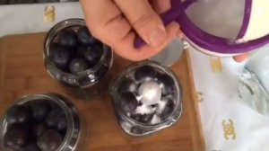 Göyəmin duza qoyulması. Соленый терн на зиму.