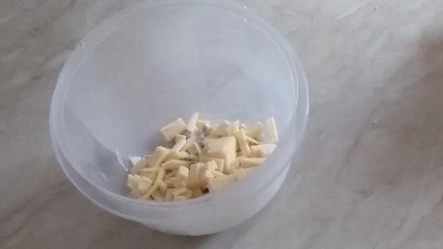 Как приготовить салат с виноградом и курицей смотреть онлайн