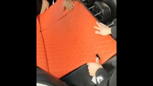 Установка в багажник 3Д ковров экокожа