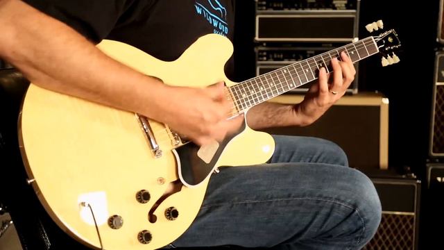 Gibson Custom Shop Benchmark Limited Run 1959 ES-335  •  SN: A93108 смотреть онлайн