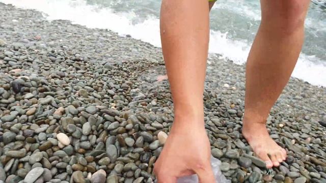 Приболела ? просто к морю, просто дышу морским воздухом? все ныряют и плавают? Алушта 2021? смотреть онлайн