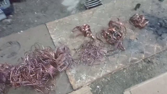 Думал что сдам Цветмет,спешил обжечь,собрать медь,но всё меняется... смотреть онлайн