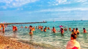 Пляж Маяк Сочи 2024. Аэробика в воде для детей