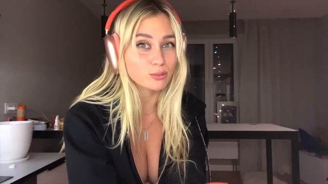 ПРИВЕЛА ДОМОЙ ТАКСИСТА / Маш Милаш (нарезки с TWITCH)