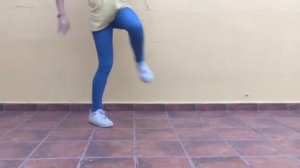 How to shuffle / Cutting Shape Tutorial #1 || Easy Steps for Beginners by (kayeli2)