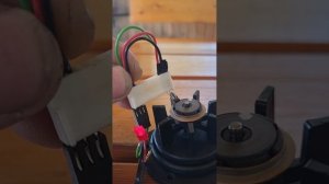 Grundfos MQ3-35 (45) замена и проверка датчика Холла в датчике потока воды