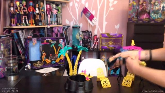 Распаковка Клео с оазисом 13 Желаний Cleo de Nile 13 Wishes Monster High обзор на русском смотреть онлайн