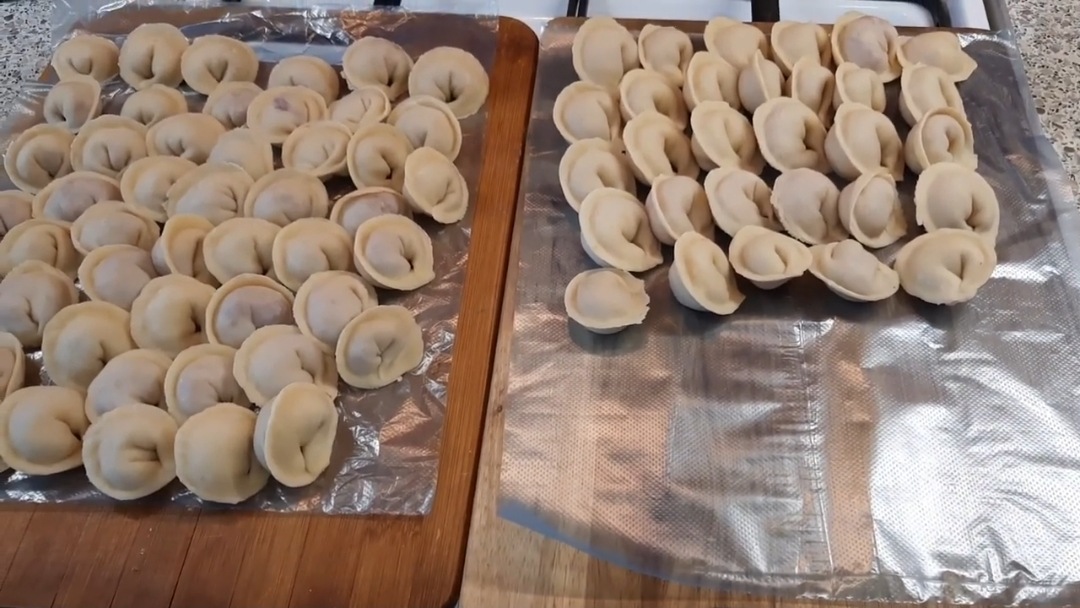 Налепила много пельмешек на месяц смотреть онлайн