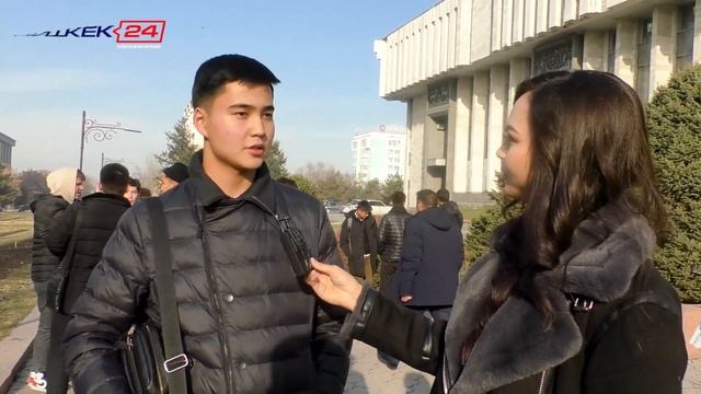 «НОВОГОДНИЙ СТОЛ ЗА 30 ТЫСЯЧ» СКОЛЬКО БИШКЕКЧАНЕ ТРАТЯТ НА НОВЫЙ ГОД? смотреть онлайн