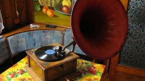 У чёрного моря - Граммофон