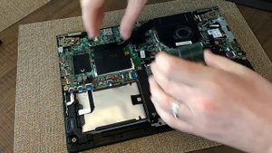 Lenovo Thinkpad P40 Yoga - How to upgrade your RAM Memory in less than 5 minutes!