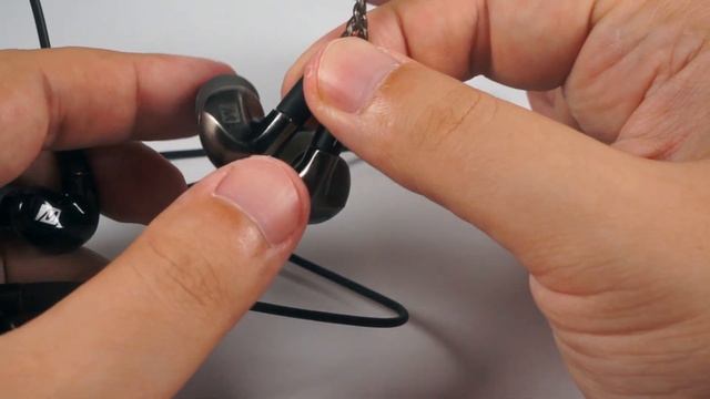 Review of MEEAudio Pinnacle P2 смотреть онлайн