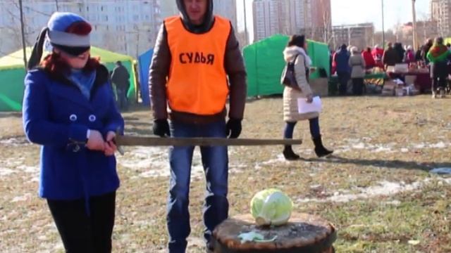 Лара ШУМ рубит капусту смотреть онлайн