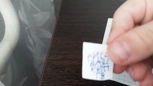 Игровая приставка из бумаги LAOL и бумажный телефон LG 4S