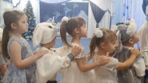 Новый Год в детском садике)