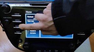 Активация оригинального штатного Carplay и Android Auto на Toyota Camry 70 JBL