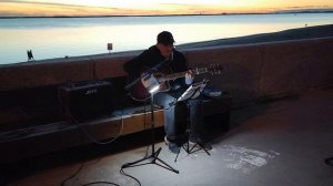 Алиса. Веретено. Опять игра,опять кино,снова выход на бис. музыкант В.Химчук.Архангельск.Набережная