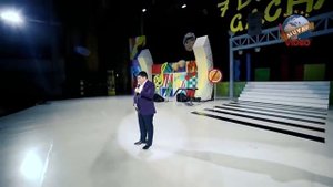Avaz Oxun - Zamonaviy modadagi yirtiq ko'ylaklar