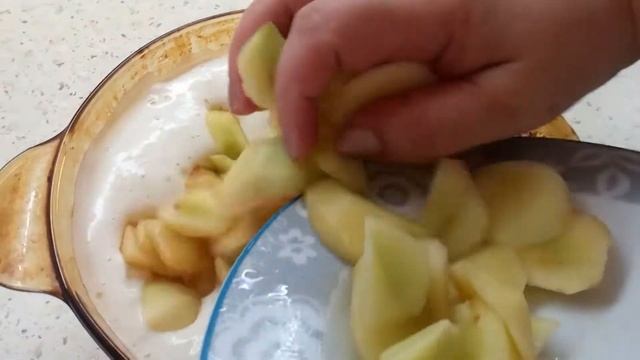 К ЧАЮ!!! ВОЗДУШНАЯ ШАРЛОТКА ИЗ ПЕРСИКОВ!!! смотреть онлайн