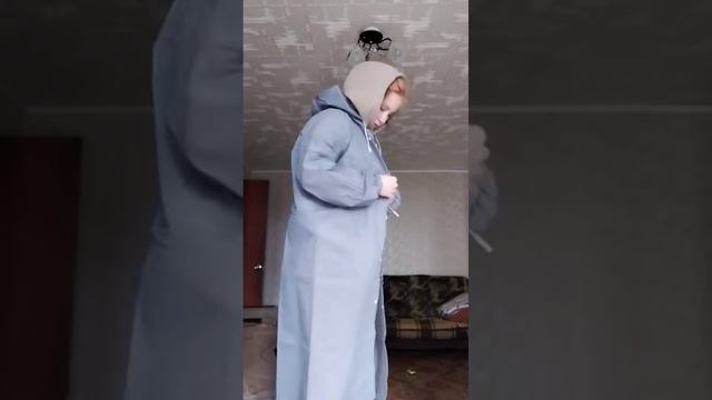 распаковка дождевик ЭВА. #распаковка #озон#дождевик #эва #распаковкапосылок #мамаблог #дети