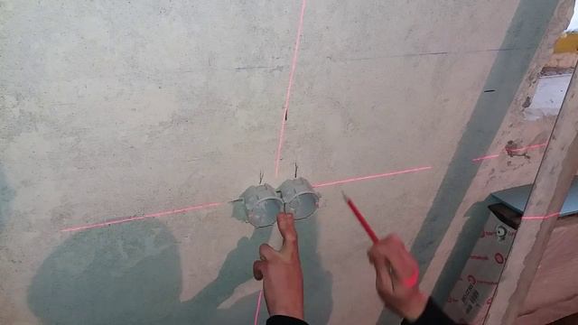 Резка штроб. Штробление стен штроборезом Энергомаш.
