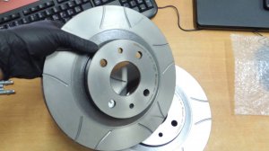 Тормозные диски Brembo Max 09.8903.75