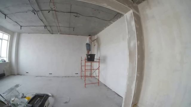 Шпаклёвка стен 90 м2 за 2 часа. Реальная работа настоящих мастеров.