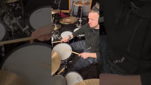 How to play the Amen Break on your drumkit #dnb  #amenbreak #drumlessons