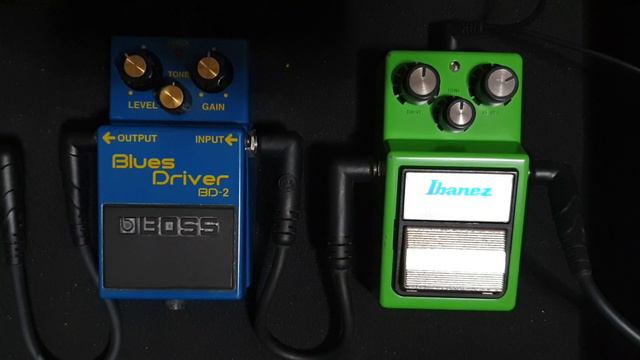 BOSS Blues Driver BD-2 vs Ibanez Tube Screamer TS-9 (overdrive shootout) смотреть онлайн