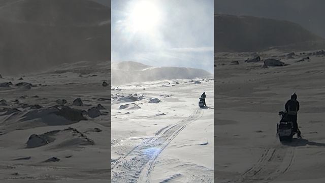 On snowmobile to the ridge - На снегоходе на хребет