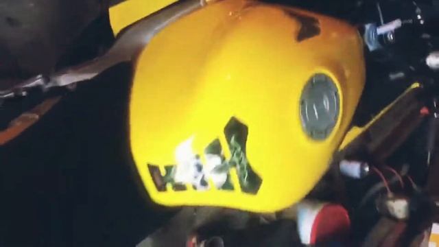 HONDA CBR 600 F4. смотреть онлайн