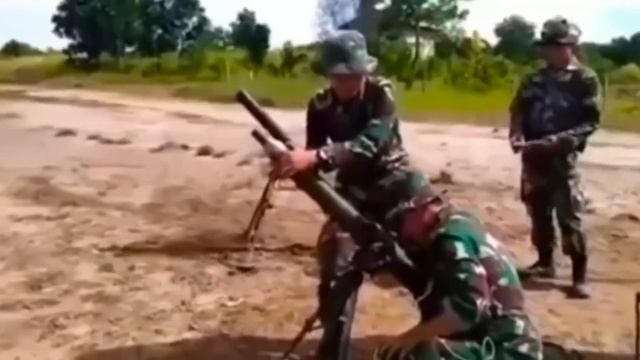 АРМЕЙСКИЕ ФЕЙЛЫ и ГРОБОВЩИКИ ТАНЦОРЫ (COFFIN DANCE) смотреть онлайн