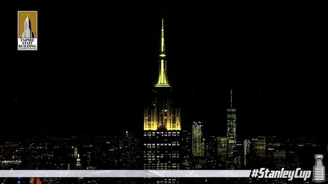 Нью-Йорк приветствует плей-офф НХЛ / NHL Playoffs honored in NYC style смотреть онлайн