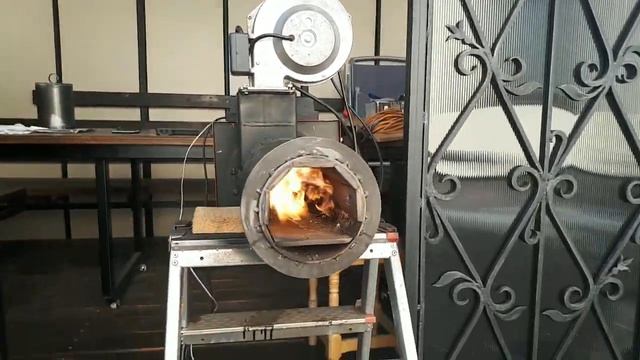 Моя новая пеллетная горелка. Первый огонь смотреть онлайн