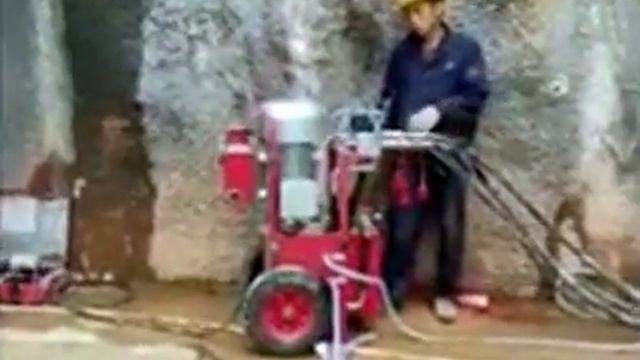 МОЩНЫЕ И НАДЕЖНЫЕ КАНАТНЫЕ МАШИНЫ АЛМАЗНОЙ РЕЗКИ OUKAI SQ-90AM & SQ-70AM смотреть онлайн