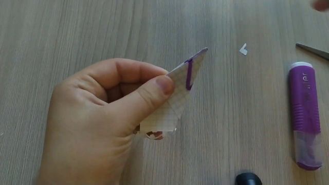 Вырезаем фигуры из бумаги при помощи 1 прямолинейного разреза смотреть онлайн